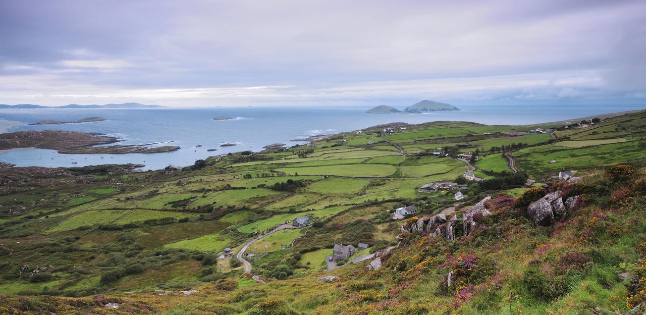 Derrynane Hotel & Holiday Homes Caherdaniel Exterior foto